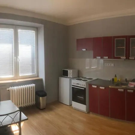Bea, Snp 12 Apartment Velky Krtis